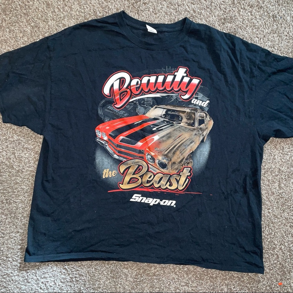 Gildan heavy cotton muscle car graphic tee